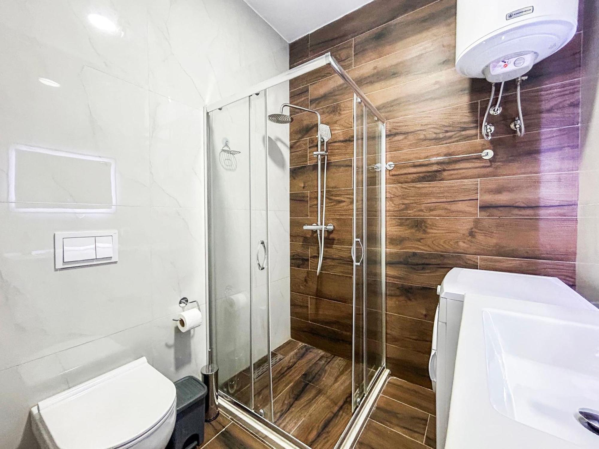 Nouveau 623 Apartment